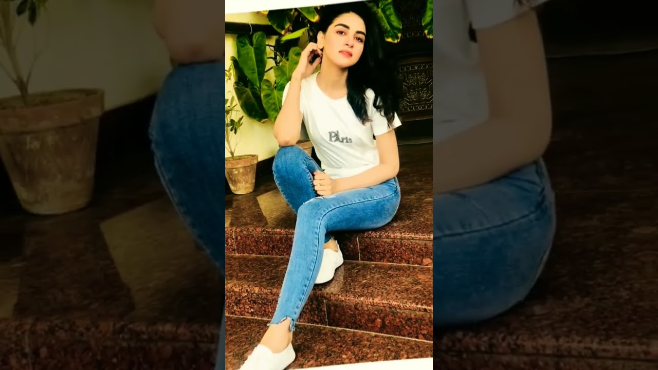 Most popular Pakistani actress in jeans 🔥❤️#shortvideo#shorts#ayezakhan#nawalsaeed#sajalaly