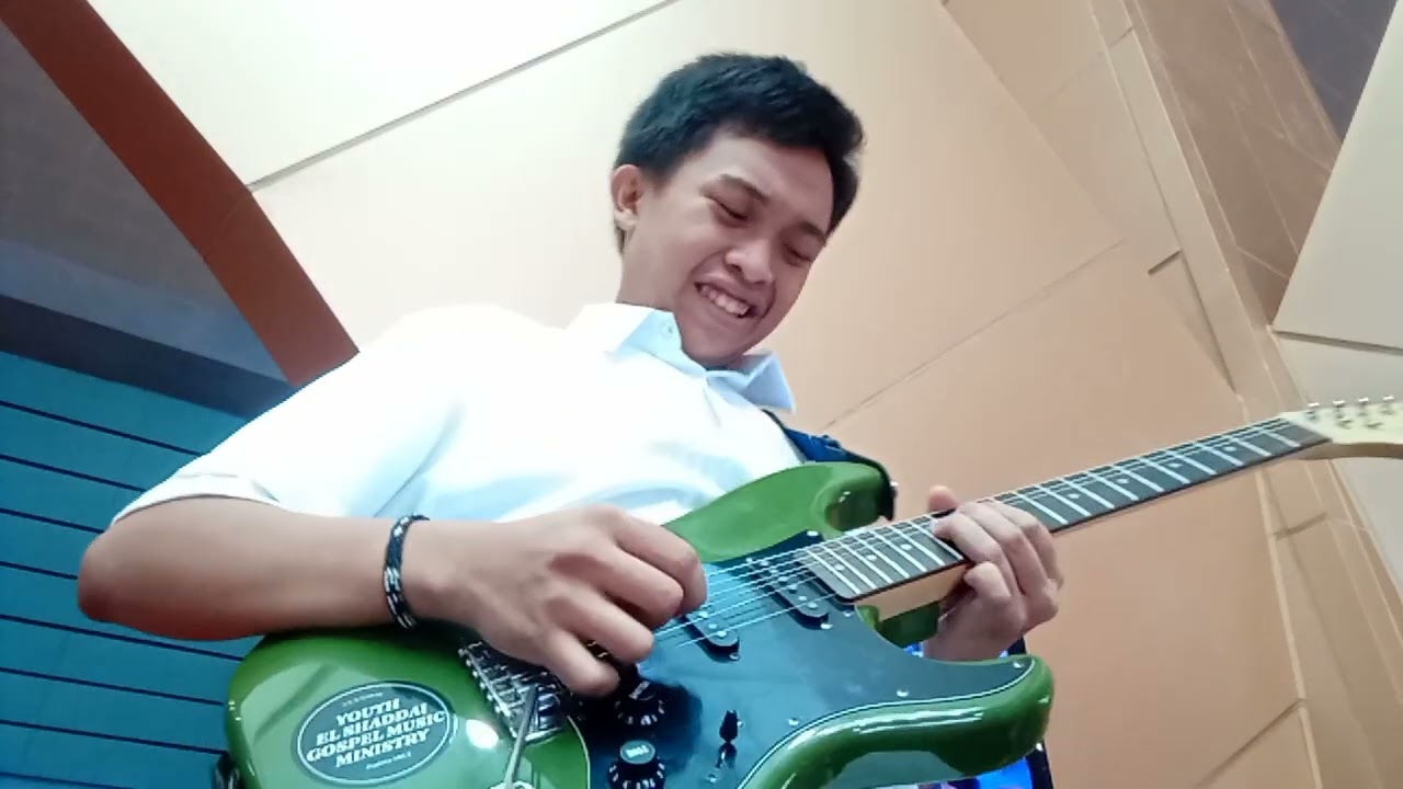 Sapat na at Higit Pa By Musikatha - Youth for El Shaddai Gospel Music Ministry (Guitar Cam)