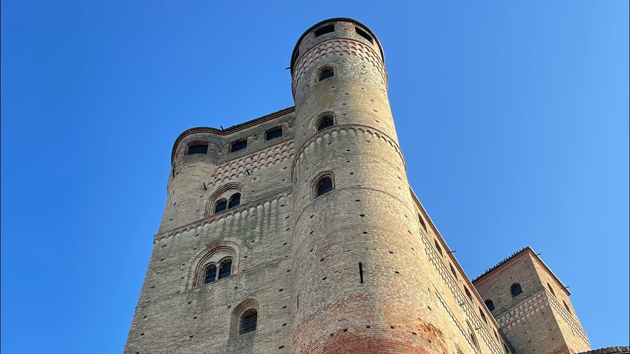 Castello di Serralunga d&rsquo;Alba