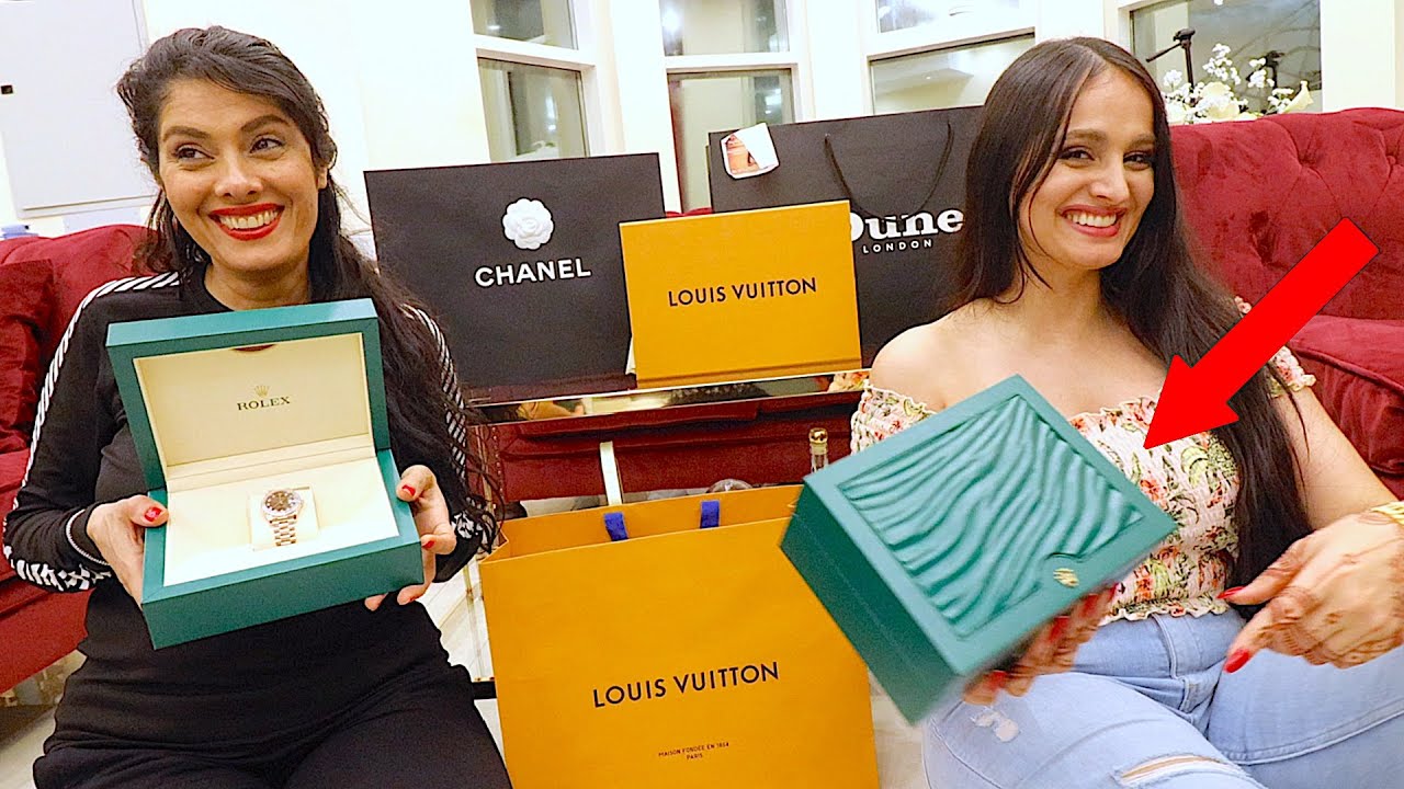 OPENING HER $100,000 BIRTHDAY GIFTS !!!