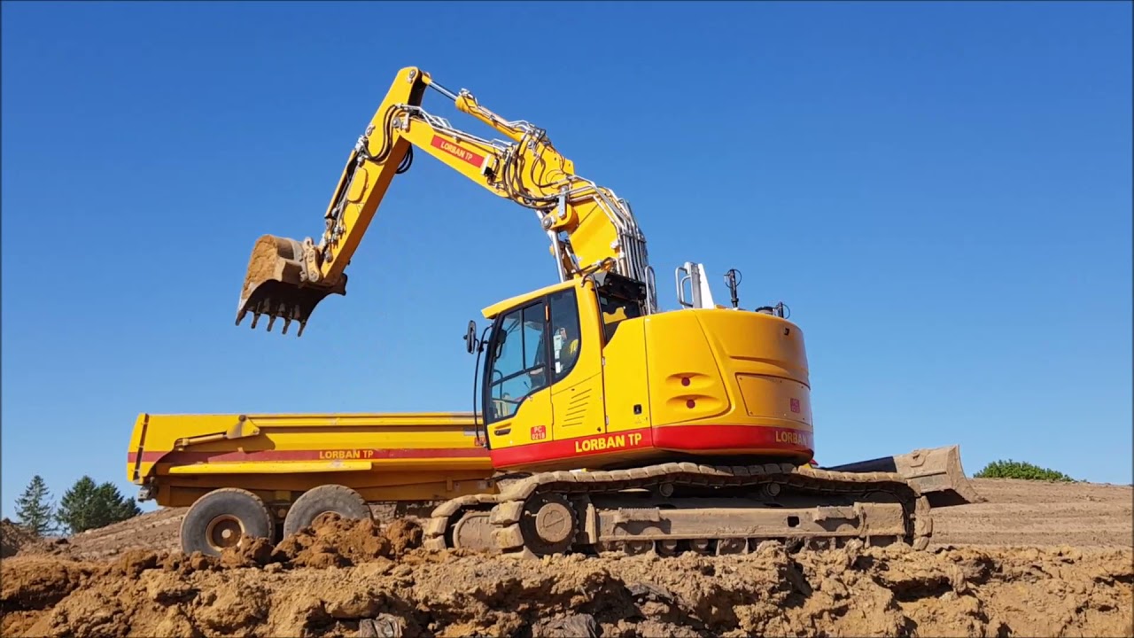 Liebherr 926 compact & John Deere  au terrassement - Lorban TP