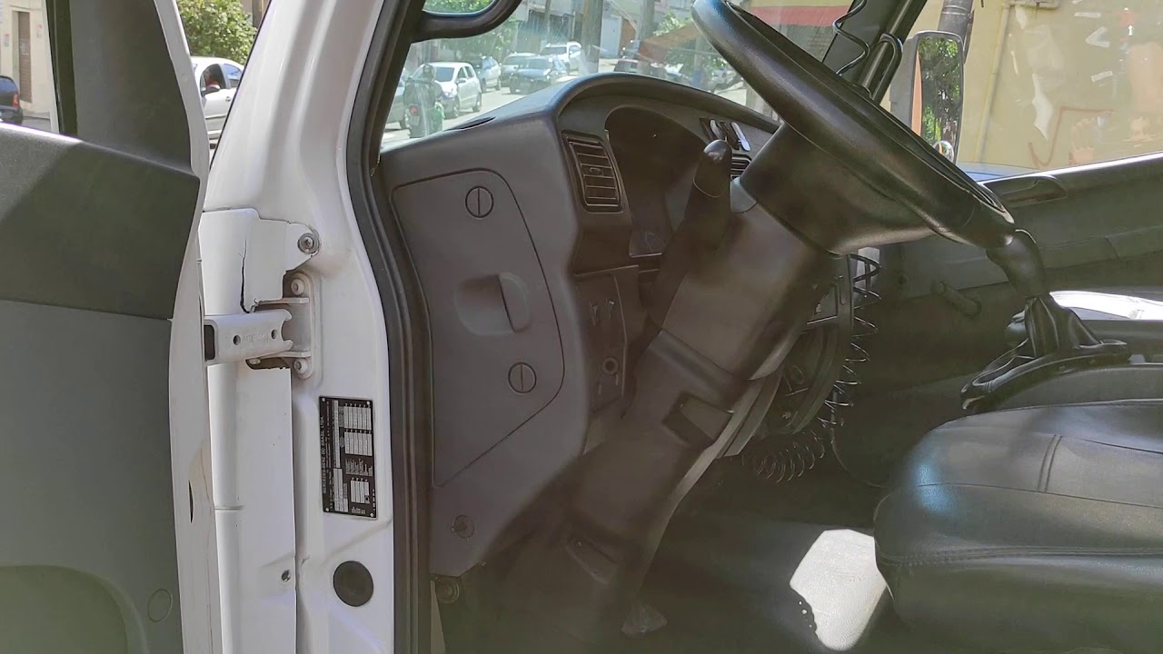 Mercedes Benz Accelo 815 C 2013