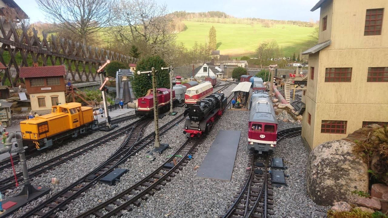 Piko G🚂Fahrtag⚒🚂mein Piko G Fuhrpark ist auf den Gleisen unterwegs/von der BR 50 🚂bis zur BR 106⚒😊