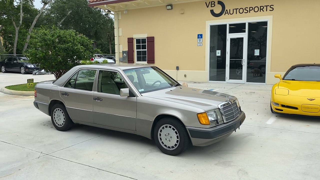 1992 Mercedes-Benz 300E Walkaround