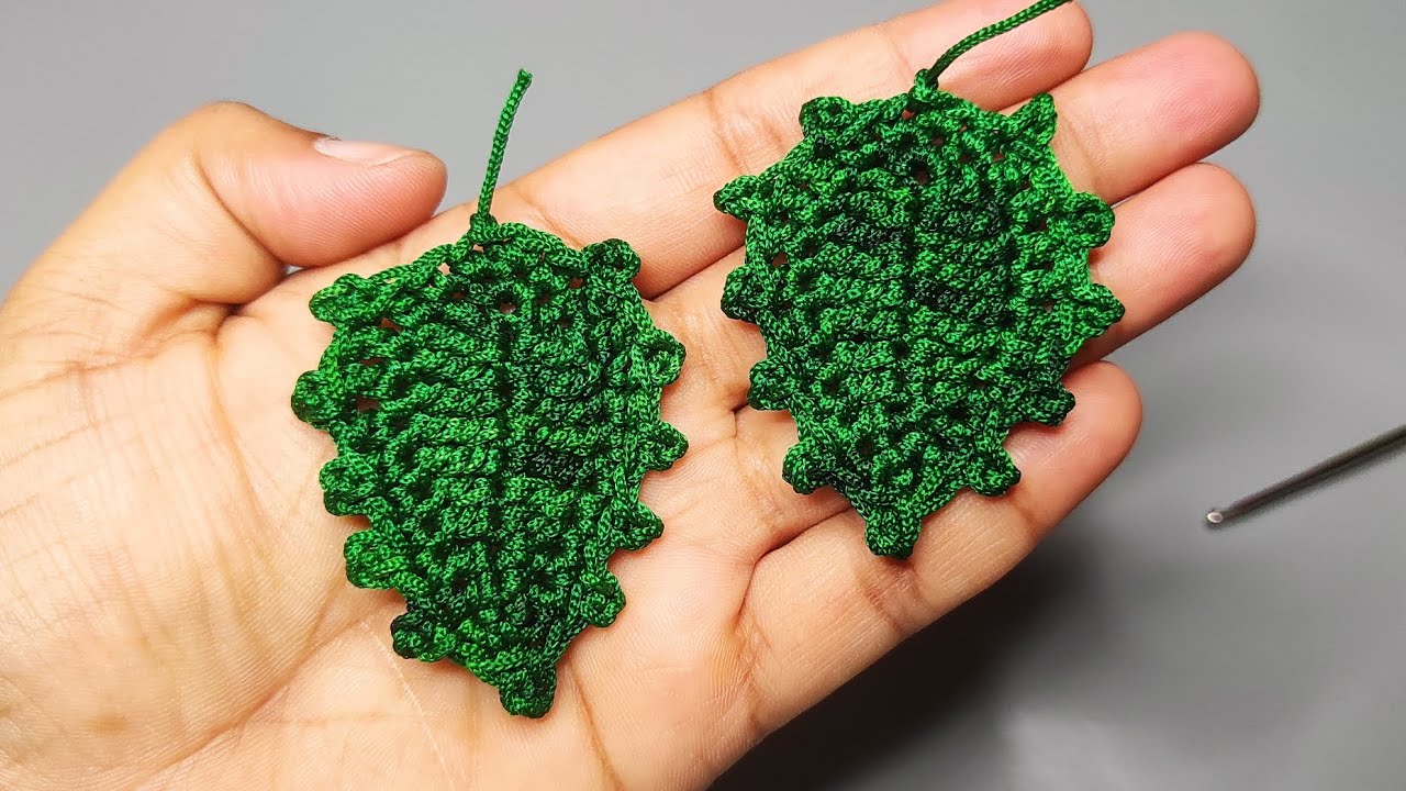 Crochet Strawberry Leaves | easy pattern | full tutorial