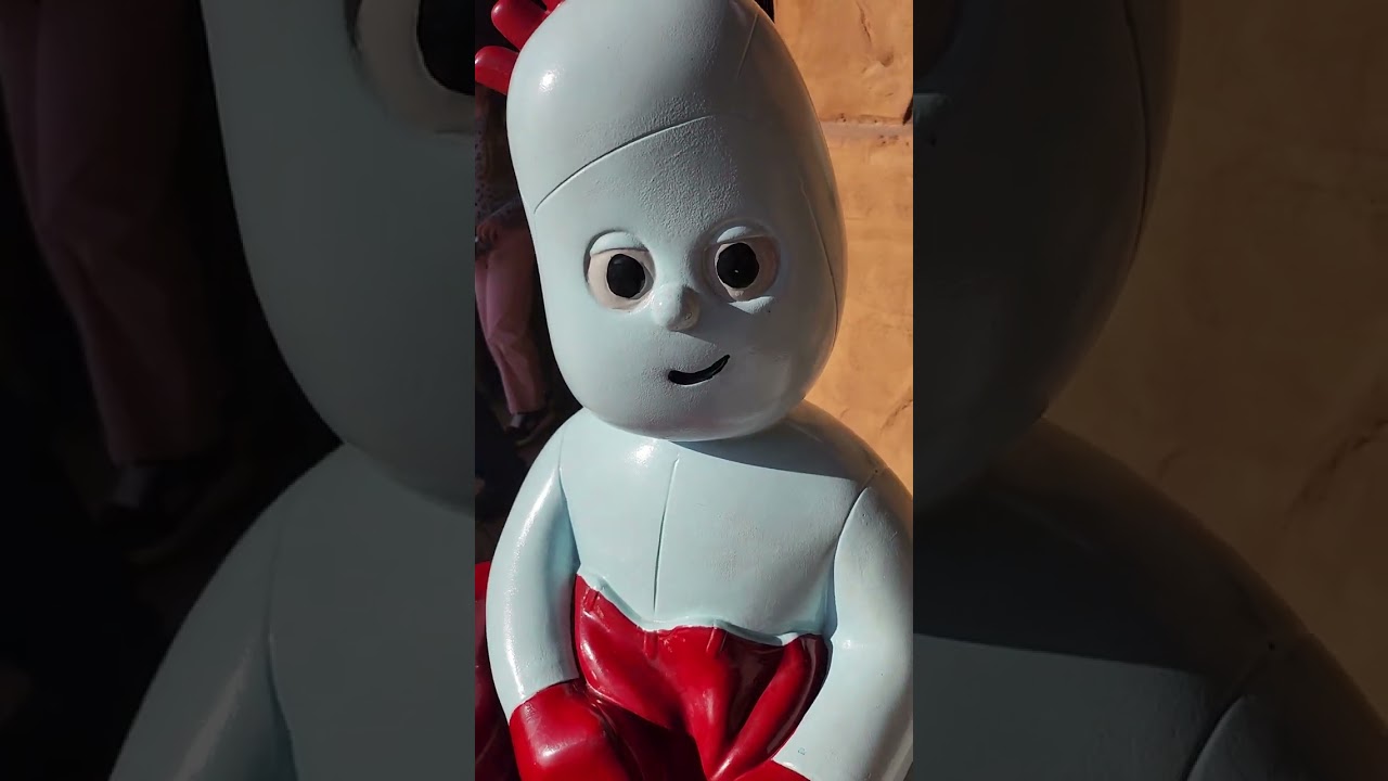 iggle piggle at West midlands safari park