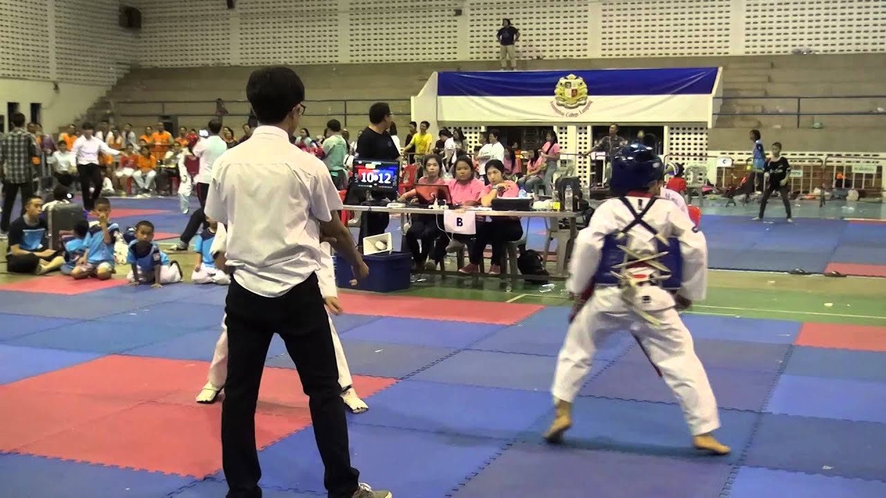 แข่งเทควันโด ทีมชาย 3 คน อายุไม่เกิน 12 ปี น้ำหนักไม่เกิน 125 Kg