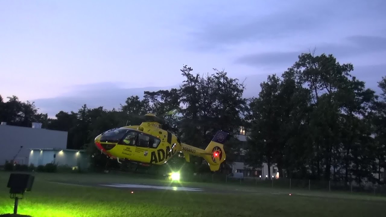 RTH Christoph 23 Koblenz + RTH Christoph 10 Wittlich ADAC Luftrettung starten an UKB am 30.05.17