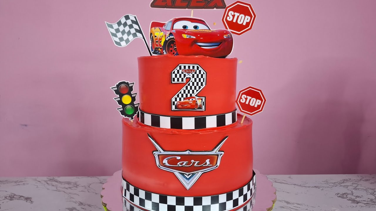 Técnica para forrar pastel en color fuerte #viralcake #cakedecorating #parati #pastelesenchantilly 