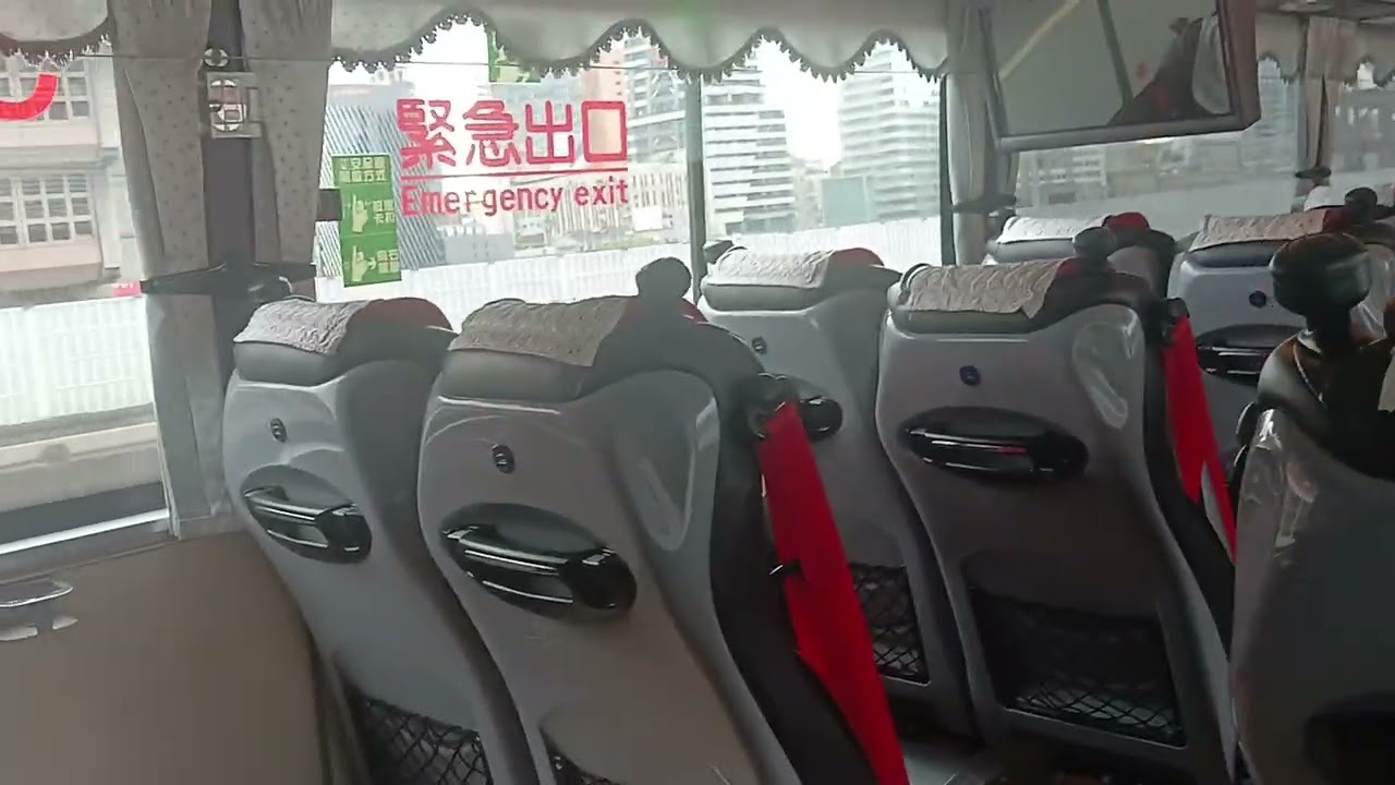 國光客運962-U7 1819