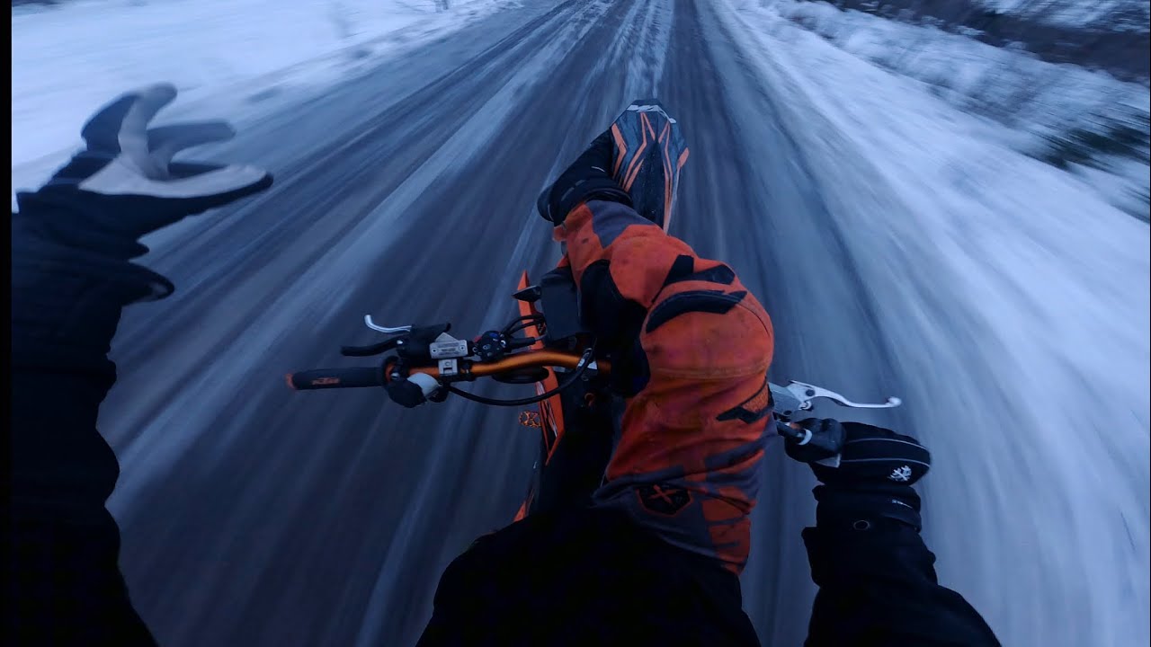 WINTER WHEELIES 2 | KTM 125
