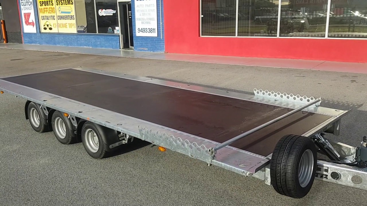 Ifor Williams TiltBed Trailer TB5521-353
