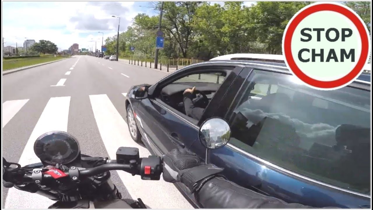 Celowa kolizja z motocyklistą i próba wymuszenia odszkodowania #624 Wasze Filmy