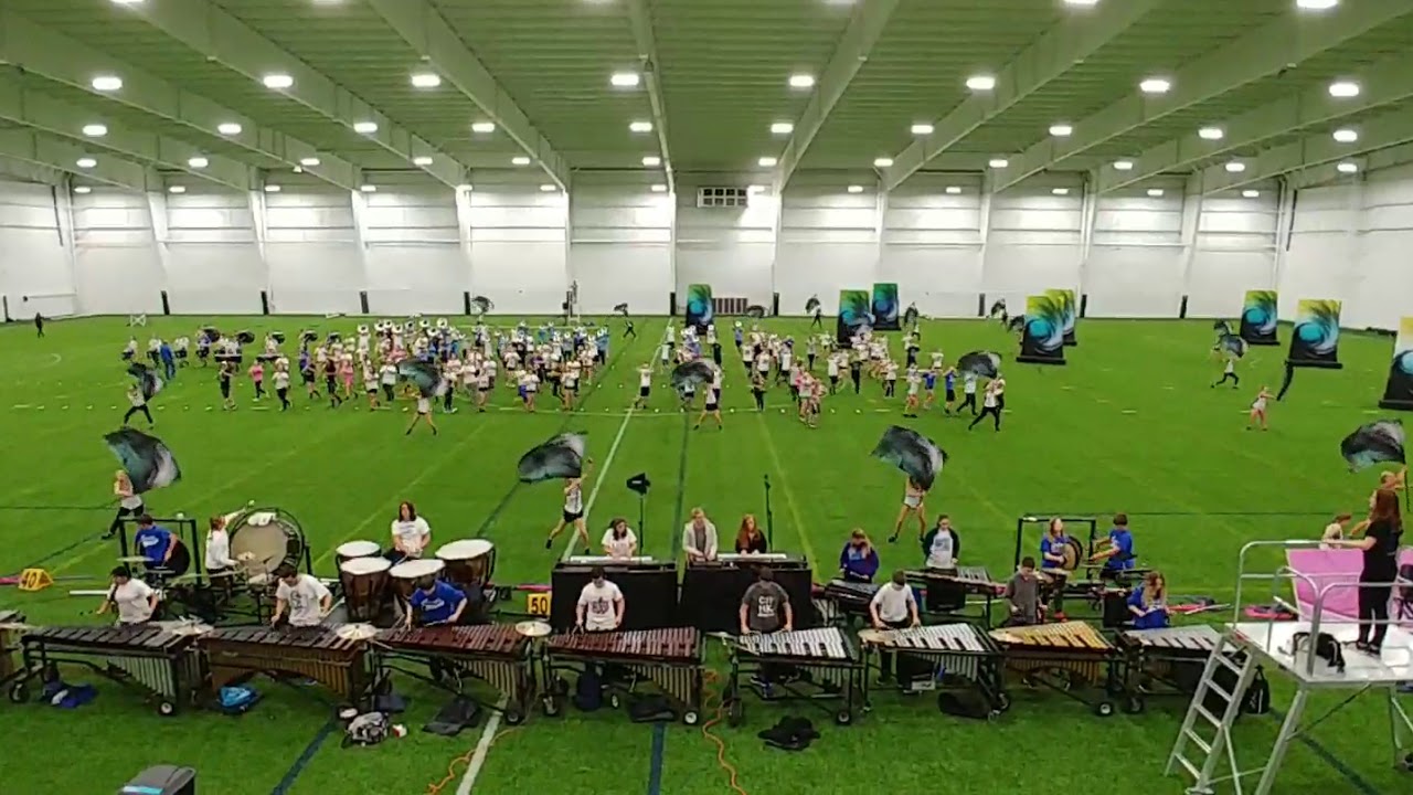Fly to Paradise Show run-through before Grand Nationals Castle marching Knights