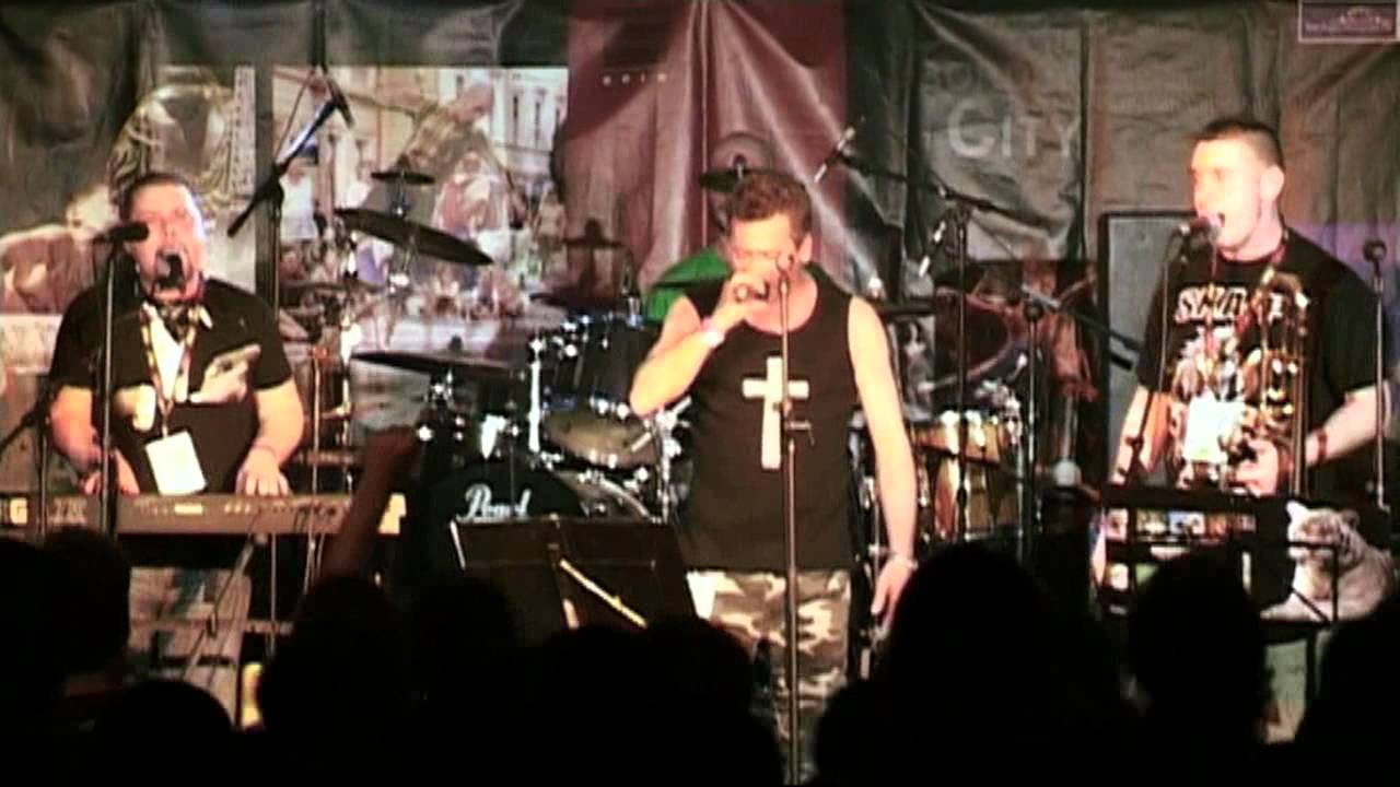 Ska-Pécs: I Live You (Ska-P tribute)
