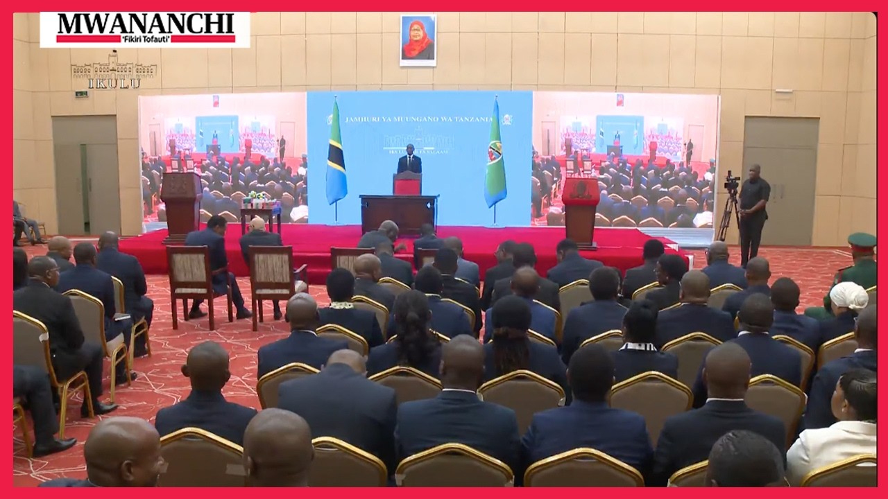 LIVE: RAIS SAMIA AKIPOKEA RIPOTI YA CAG NA TAARIFA ZA TAKUKURU NA PPRA, IKULU DAR ES SALAAM