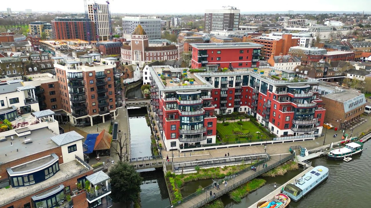 [4K] Kingston upon Thames | London by Drone