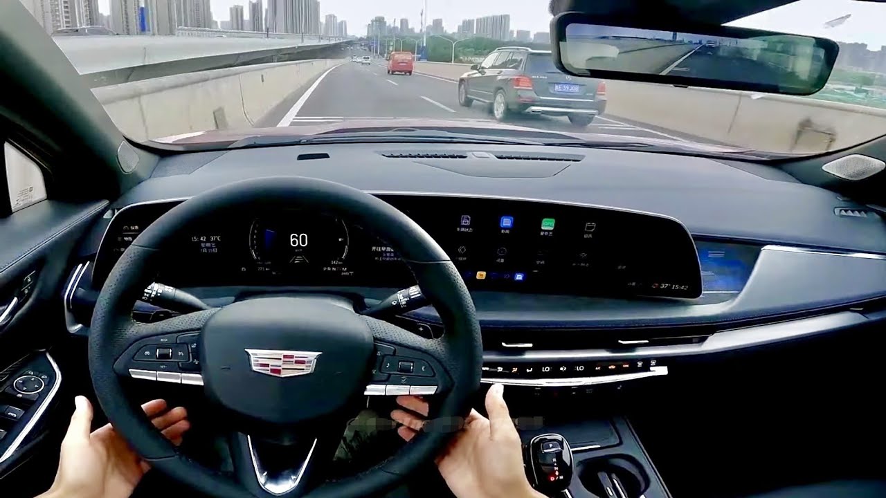 2024 (Facelift) Cadillac XT4 (237 Hp) FULL In-depth Tour & Test Drive!
