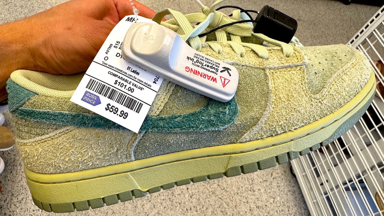 ROSS HAD SO MANY PAIRS OF NIKE DUNKS FOR $59!