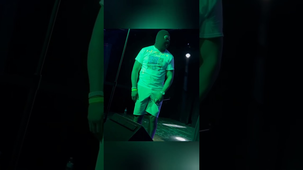 Ryze Hendricks - Real Gangsta live on the Ryze Up Tour