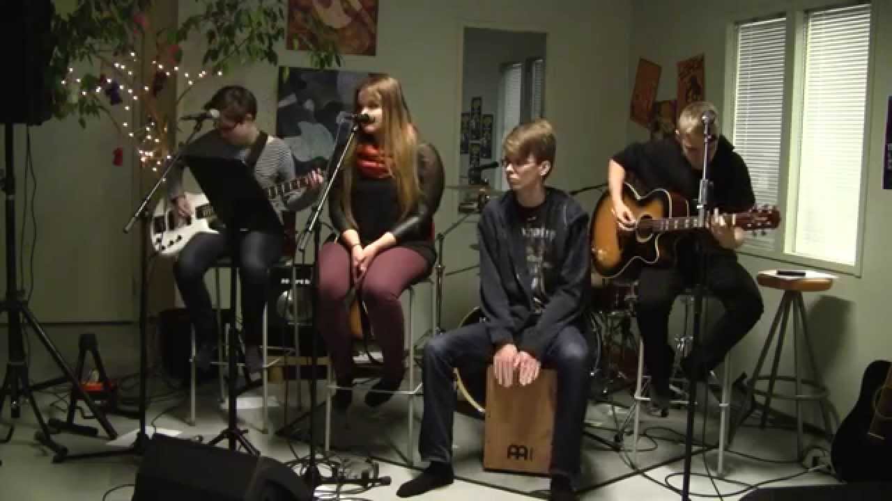 Triodo - You Took My Heart (Acoustic) @ 28.11.2014, Nuorten Klubi-Ilta