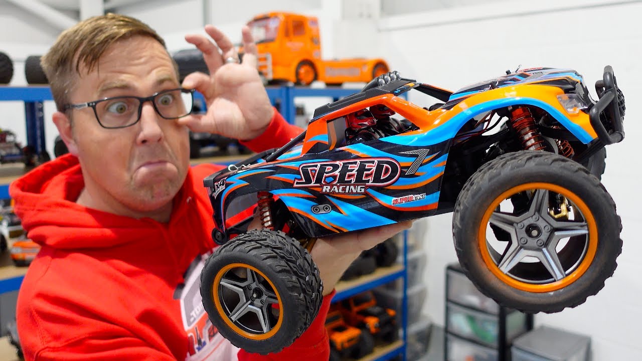 China's Answer To The Mini MAX  - WLToys 104009 RC Car