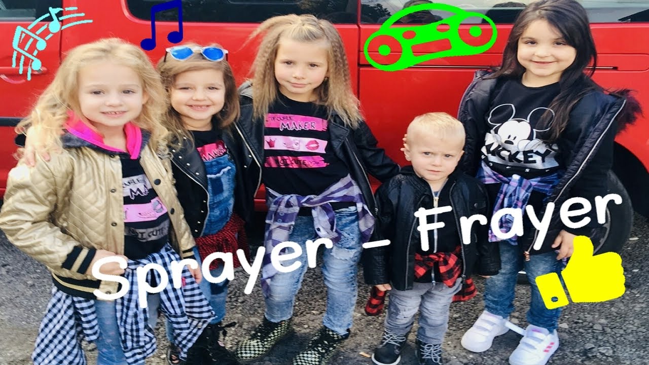 Nelka Hýllová - Sprayer Frayer (Michaela Paštéková)