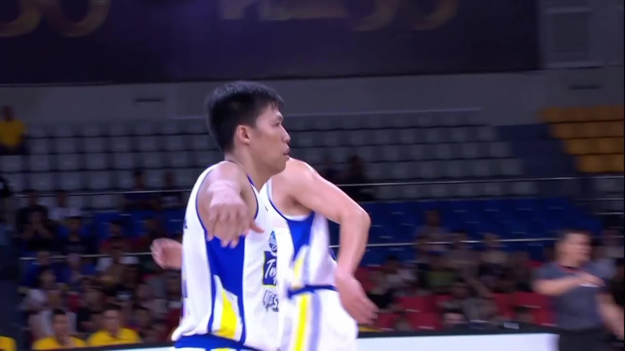 Mark Barroca HITS BUZZER TRIPLE FOR Magnolia vs. Blackwater | PBA Season 49 Philippine Cup