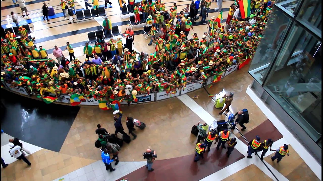Ethiopian soccer fans buckwild in JoBurg airport (Jan. 17)