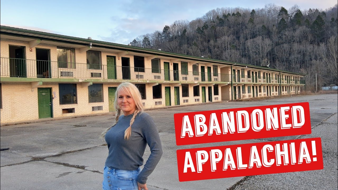 THEY LEFT EVERYTHING BEHIND! Abandoned Motel in the Appalachian Mountains