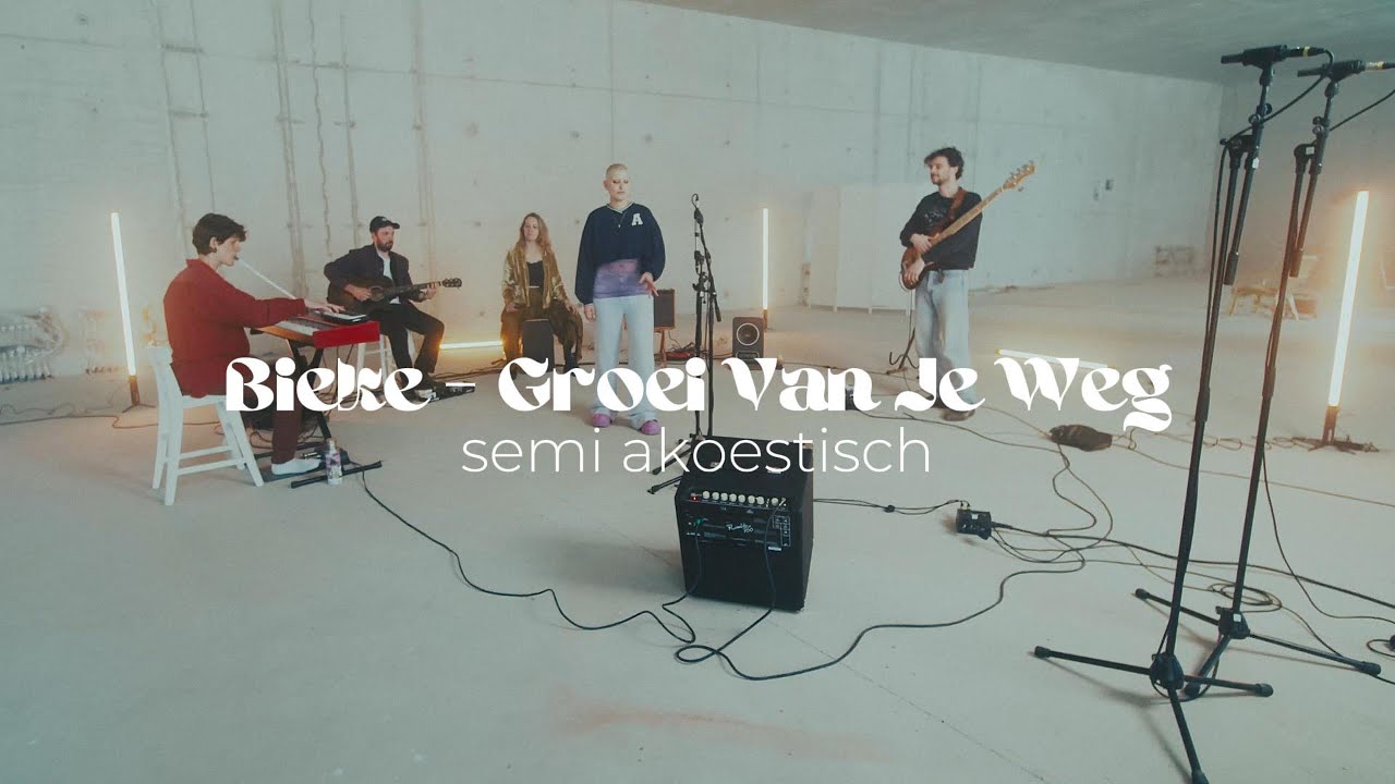 Bieke - Groei Van Je Weg (Live semi-akoestisch)