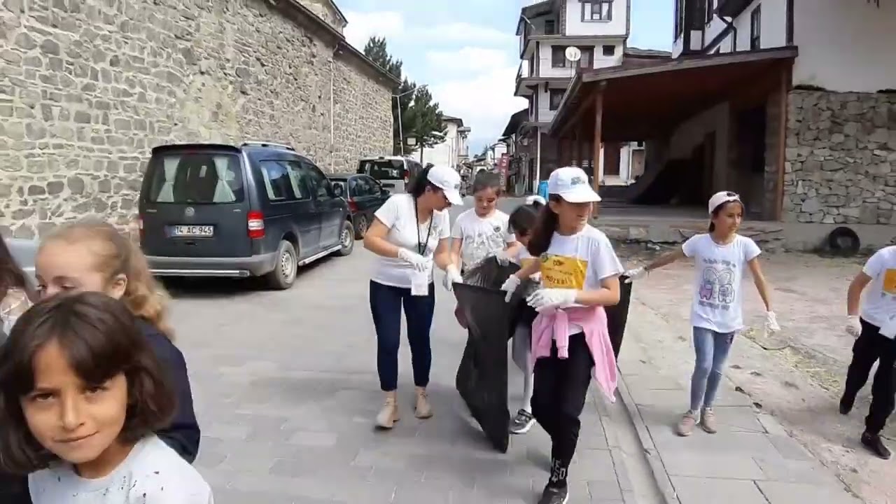 bolu ilhamicetin Mudurnuyu  seviyorum  çevremi  koruyorum