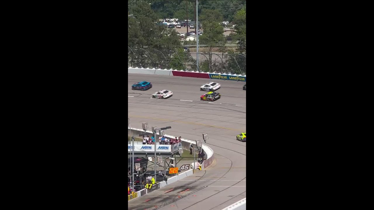 Ryan Blaney is not happy with William Byron 