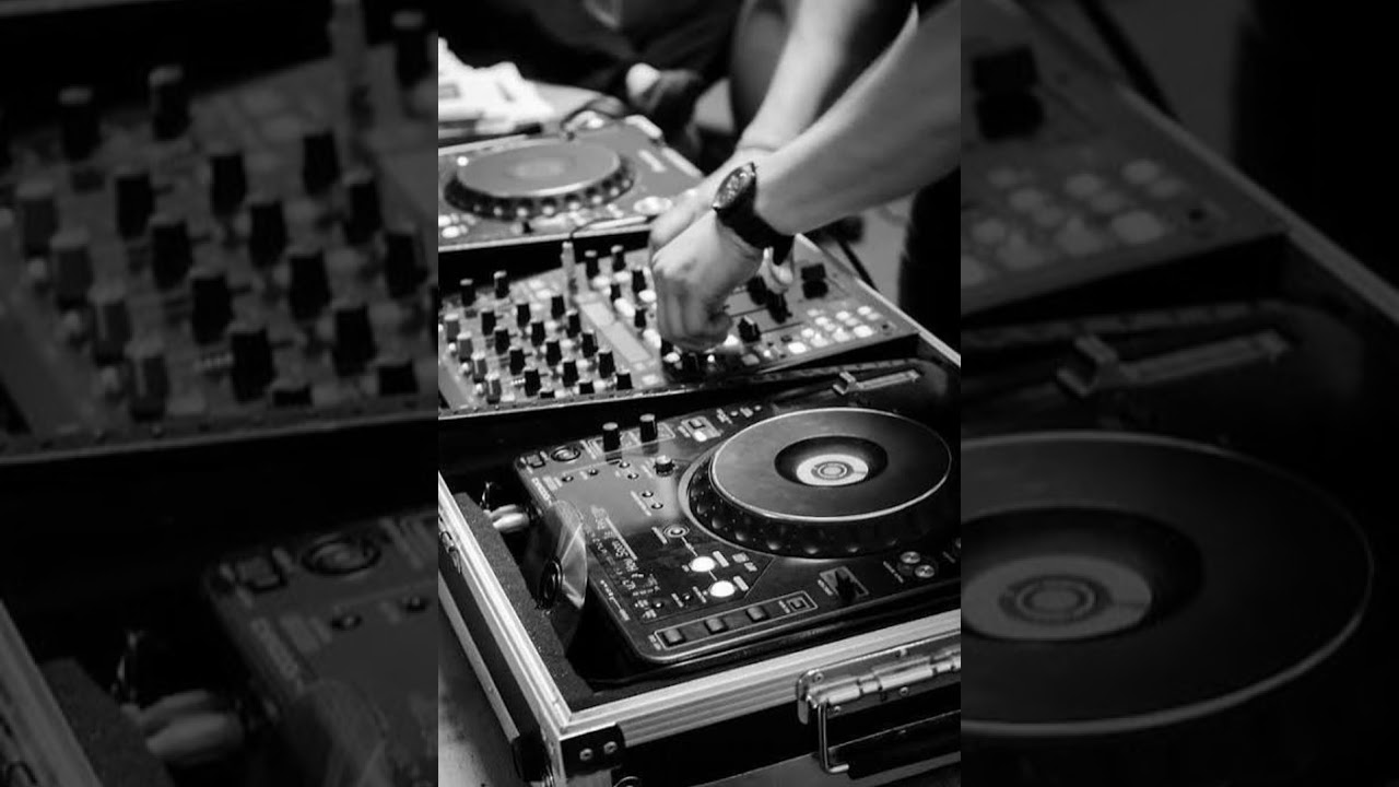 TERBARU_!!🔥🔥_IN_AND_OUT_LOVE_V2_BREAKBEAT_SPESIAL_TAHUN_BARU_2026_REMIX_PARTY_(AIDIL-BREAKZZ) 