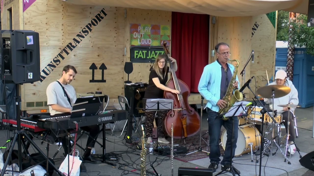 When I Took a Walk - LISA WULFF QUARTET
