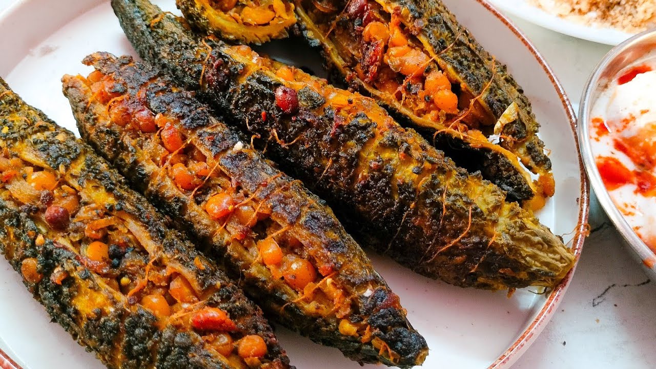 Liv सीखें 🔴 Bharwa Karela Recipe 🫛
