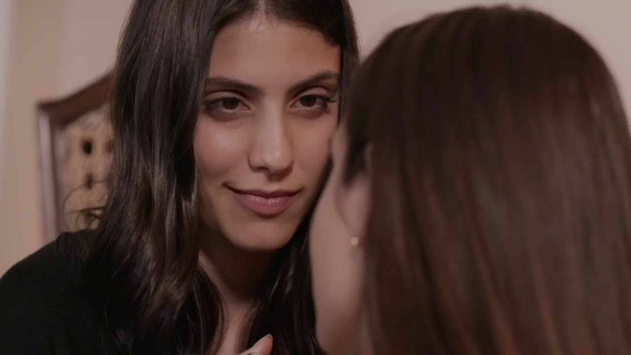 Juliana & Valentina-The One