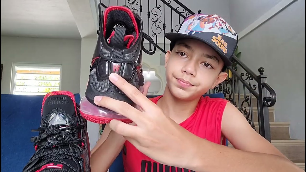 Unboxing  tenis lebron James 19