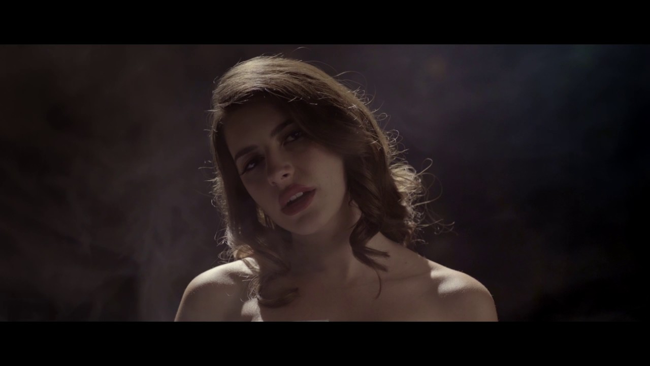 Charlotte Cardinale - Dust And Tears (Official Videoclip)