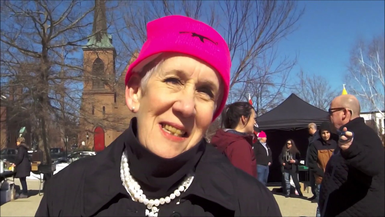 WDLNH Fifth Annual Gun Rally GraniteGrok MicroInterview with Susan Olsen
