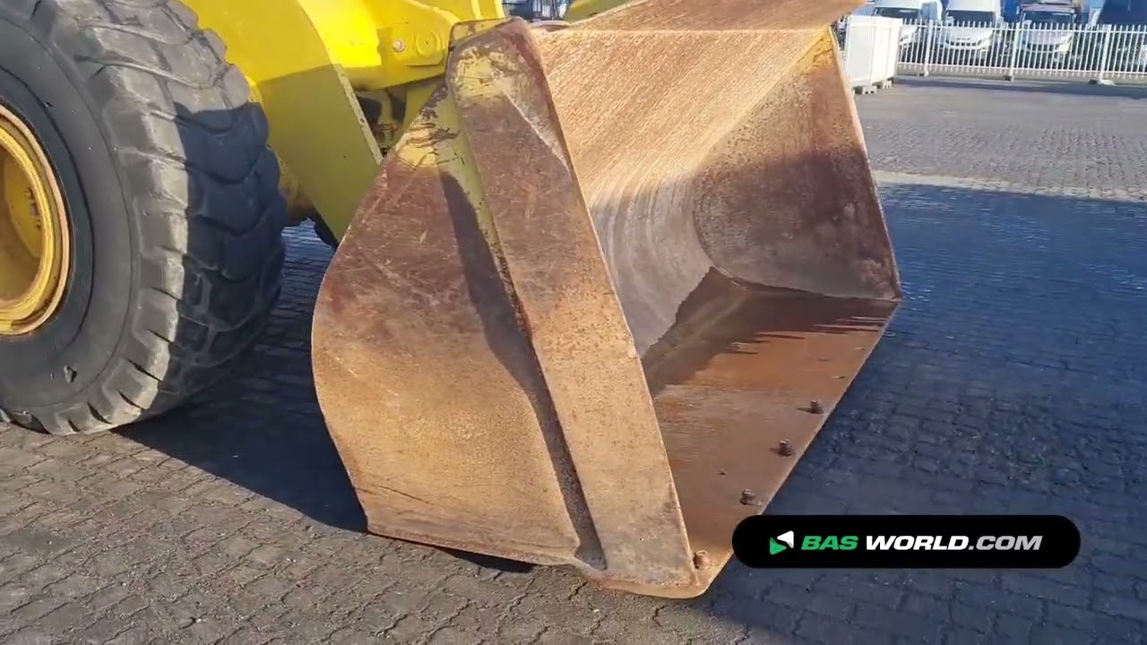 70188905 Komatsu WA380-3