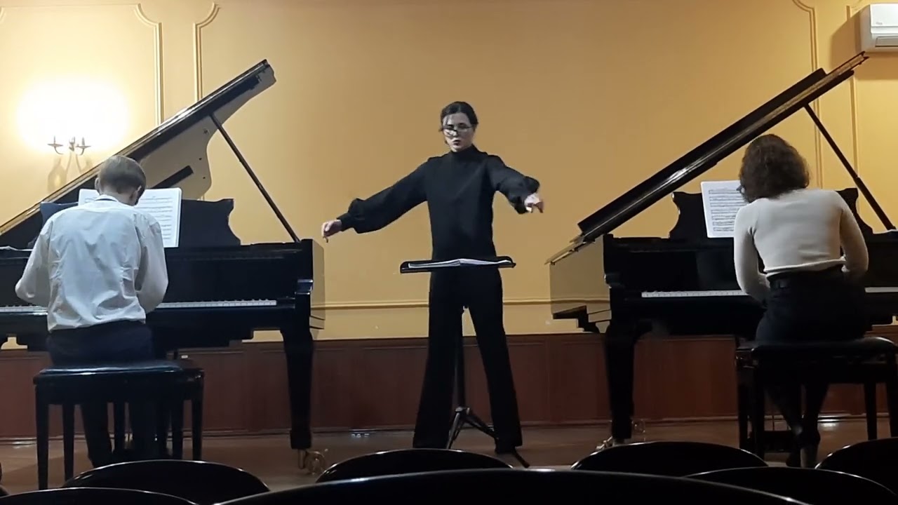 П. Чайковский. симфония 5, часть 1. Дирижёр Надежда Павловская.