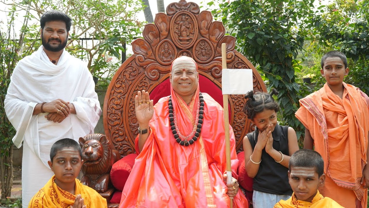 ಶ್ರೀಶೈಲ ಜಗದ್ಗುರುಗಳ ಆಶೀರ್ವಚನ. ದಾನಮ್ಮ ದೇವಿ ಪುರಾಣ ಪ್ರವಚನ ಕಾರ್ಯಕ್ರಮದ ಅಂಗವಾಗಿ. #shrishail #guruji #ಯಡೂರ