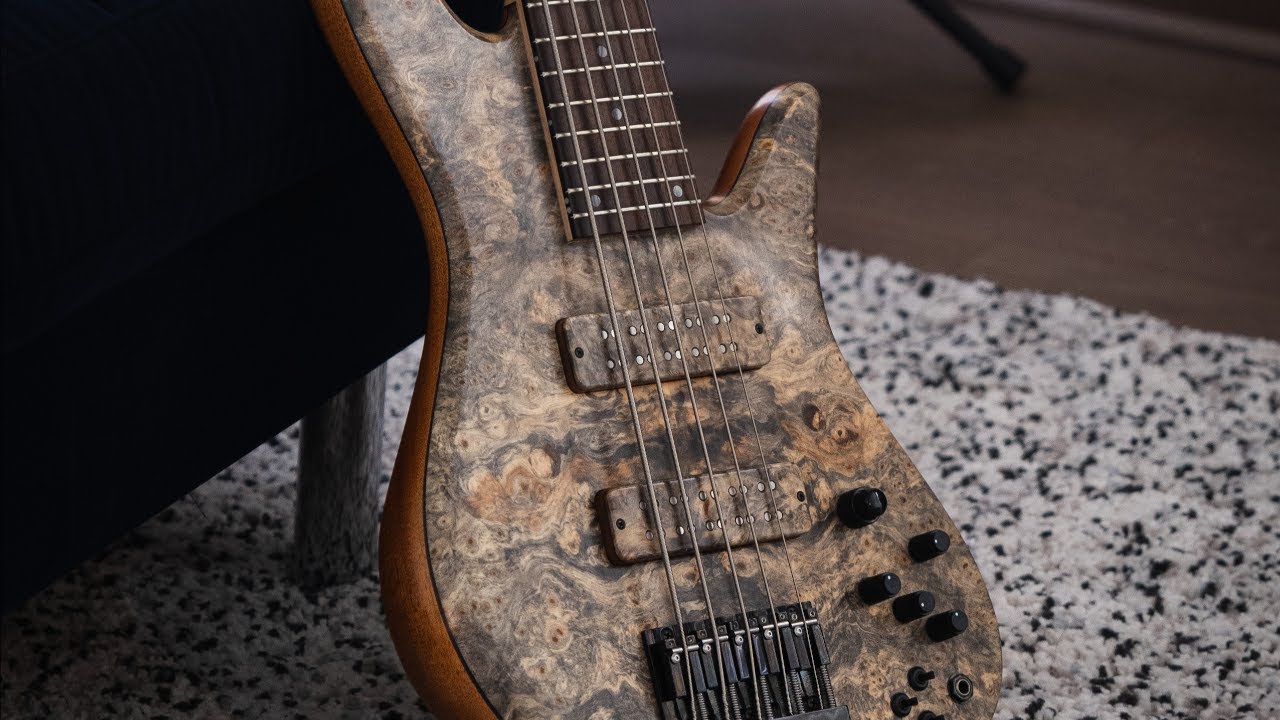 Live: Fodera Emperor 5 Deluxe Buckeye Burl
