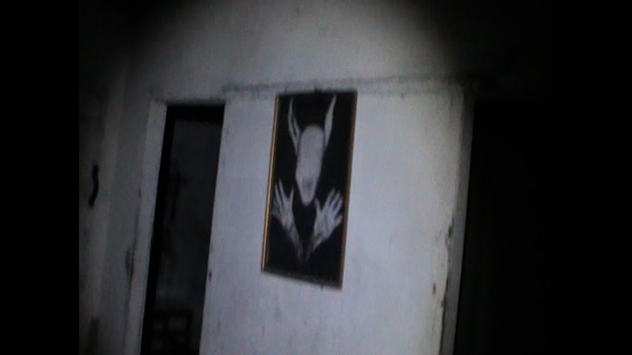 Quadro de Defunto sobe na parede !!! Um dos lugares que está na lista dos mais ASSOMBRADOS já visto