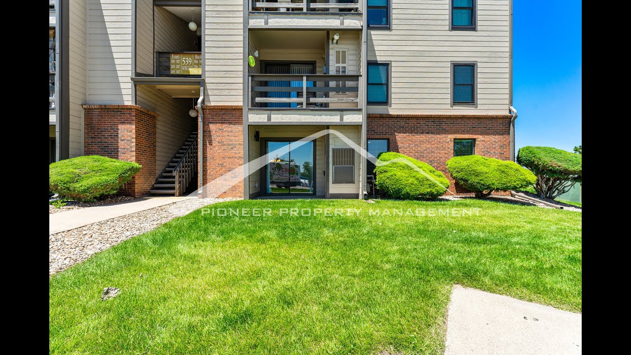 Lakewood Rental Condos 2BR/2BA by Property Management in Lakewood