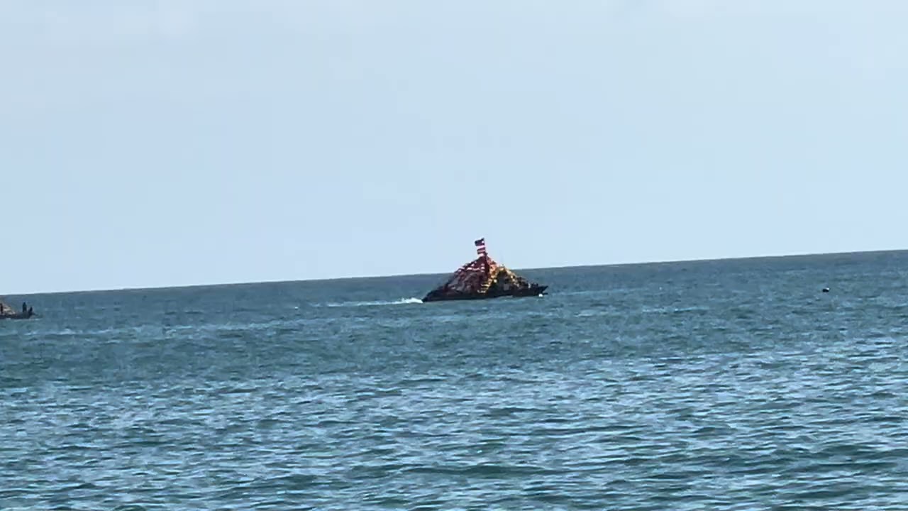 Wow! Ganda at malinis ang dagat dito sa  Maasin City Southern Leyte. Nanood ako sa Sakay Sakay 2026.