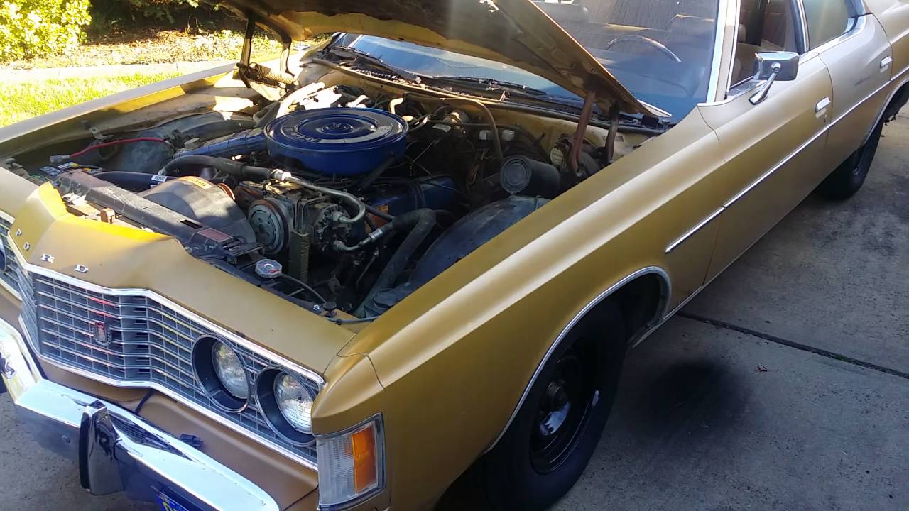 1973 Ford 428 Galaxie  500 4 door hutch car