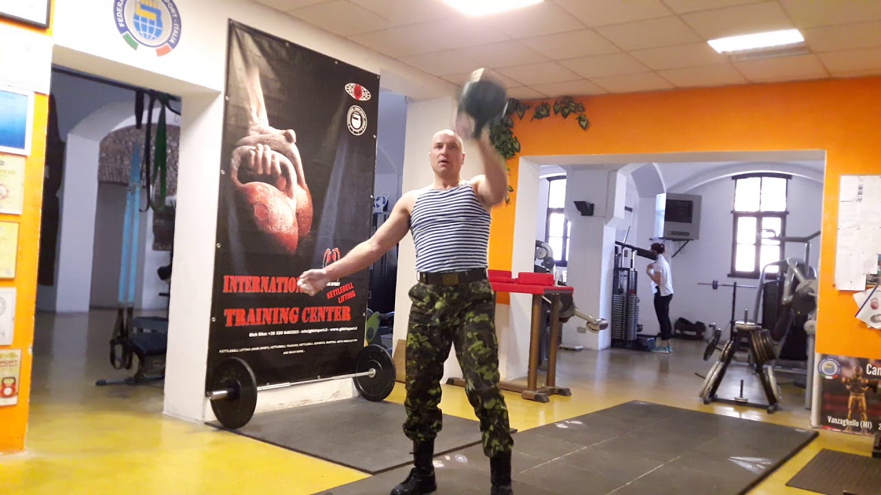 Military Snatch 24kg/12'》314 reps Oleh Ilika MSIK