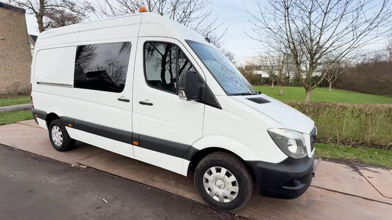 Start van mijn campervan build 🚐 (Sprinter build #1)